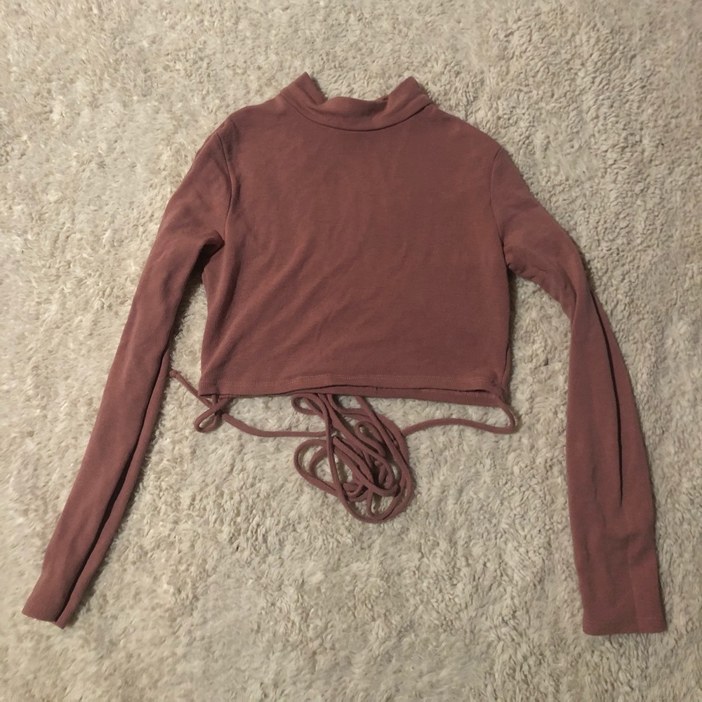 Fashion nova crop top